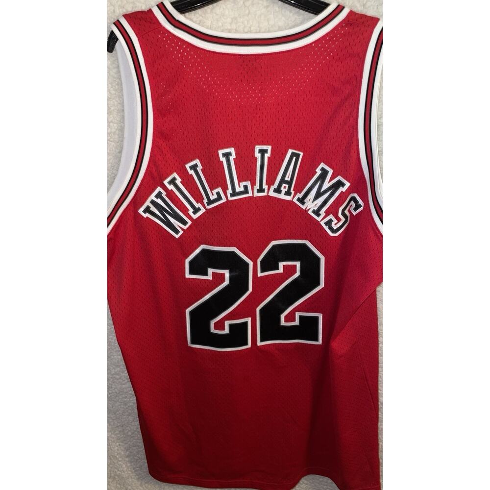 Vintage Bulls Nike Red Bulls Jay Williams 22 Jersey - Picture 2 of 5